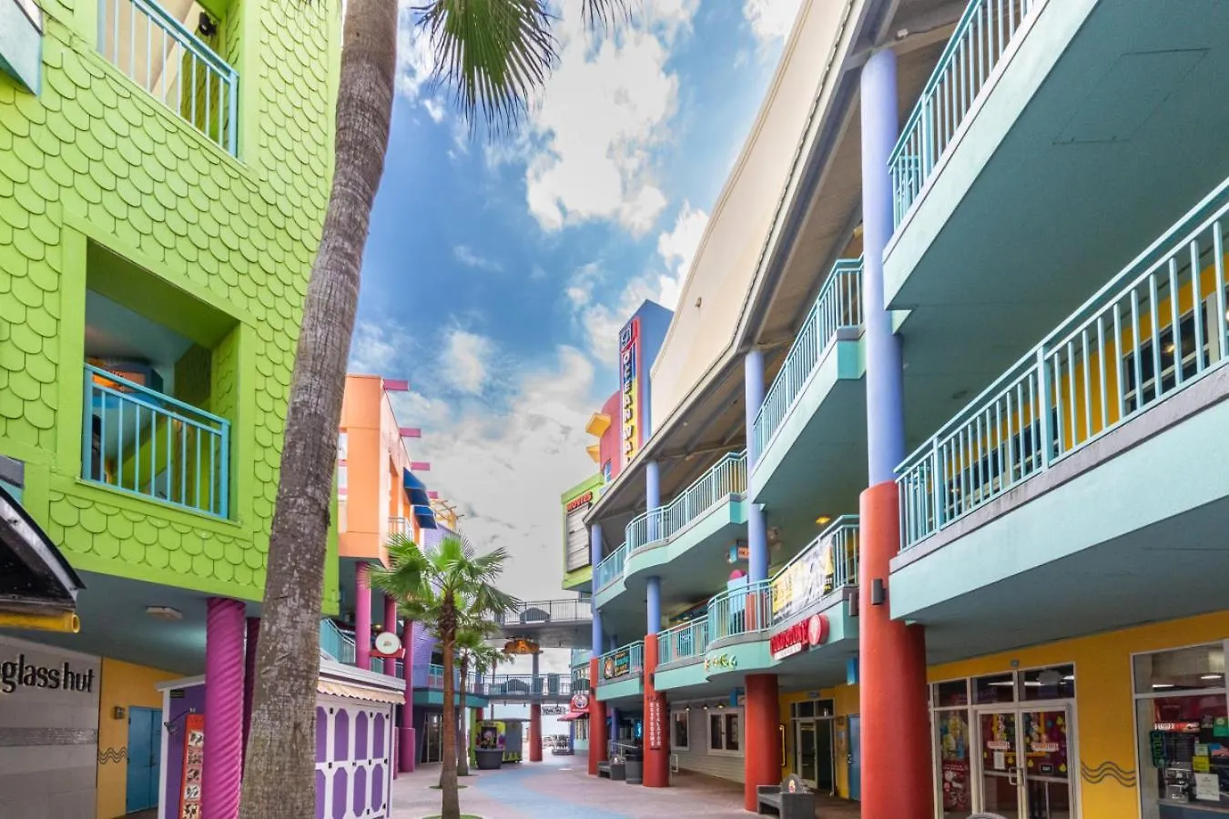 All New Remodel And Refurnished- Stunning Oceanfront 1 Bedroom -New Listing- At Wyndham Ocean Walk Daytona Beach